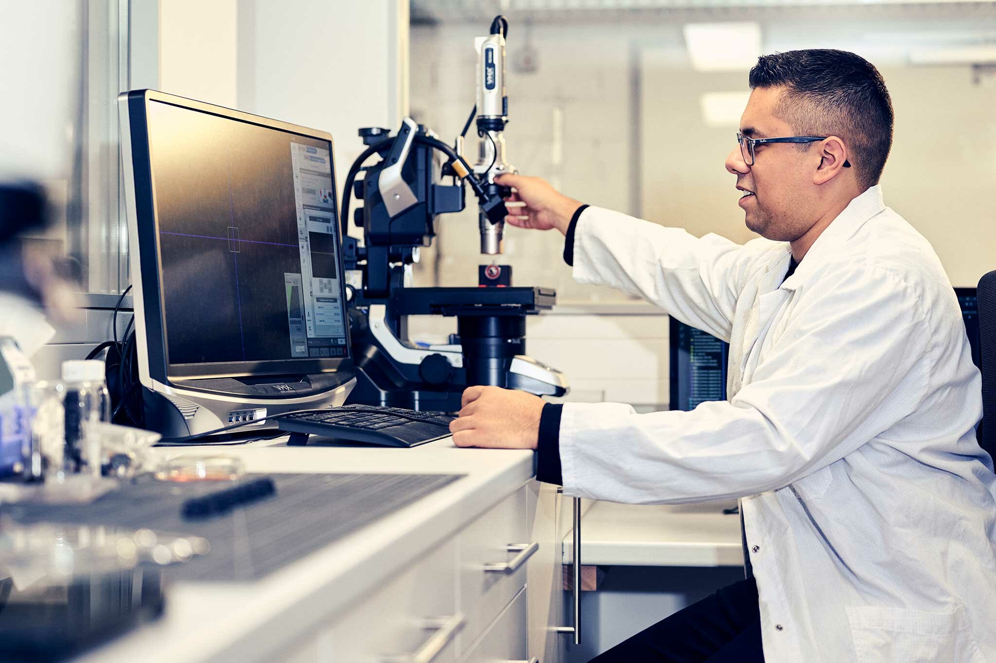 A look into the laboratory that develops Cleanfix reversible fans. 